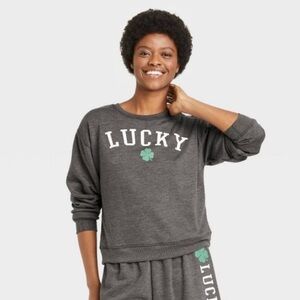 Modern Lux Gray Lucky 4 Leaf Clover Graphic Sweatshirt Size XXL